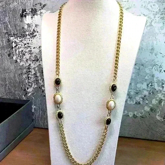 Vintage Gold Chain Necklace with Black and White Glass Beads - Picture 1 of 3